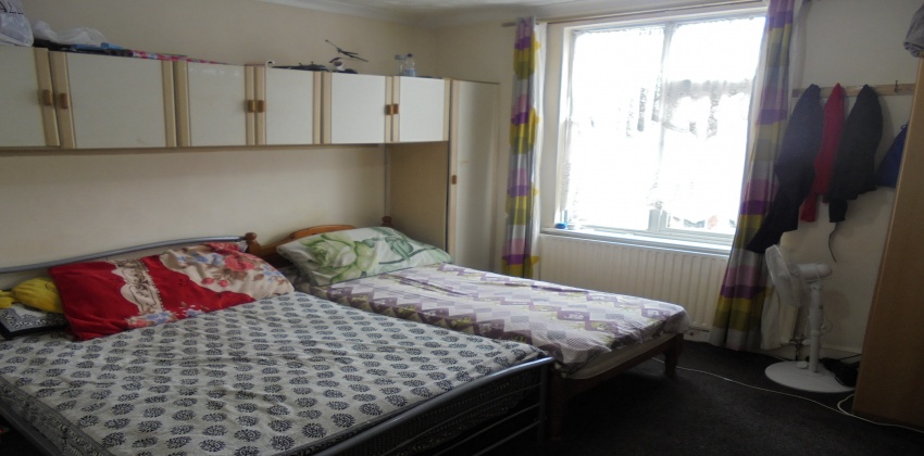 Castleford Road B11 3SW,Birmingham,3 Bedrooms Bedrooms,2 BathroomsBathrooms,Terrace,Castleford Road,1025